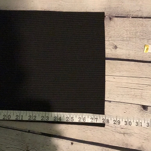 Express NWT Editor Pant 5 Short - Picture 6 of 6